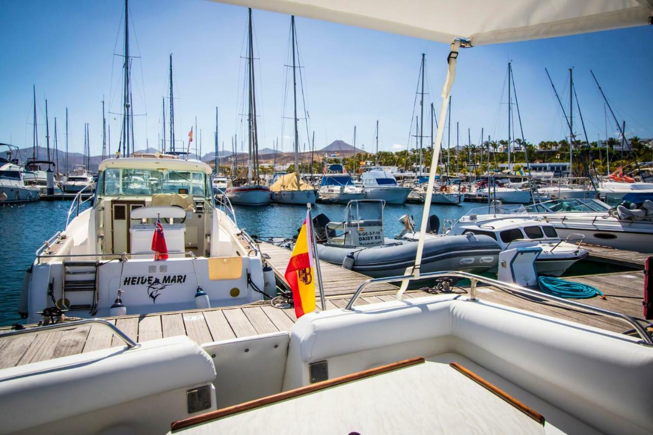 Cozy Boat To Unwind By The Ocean Hotel Puerto Calero Exterior photo