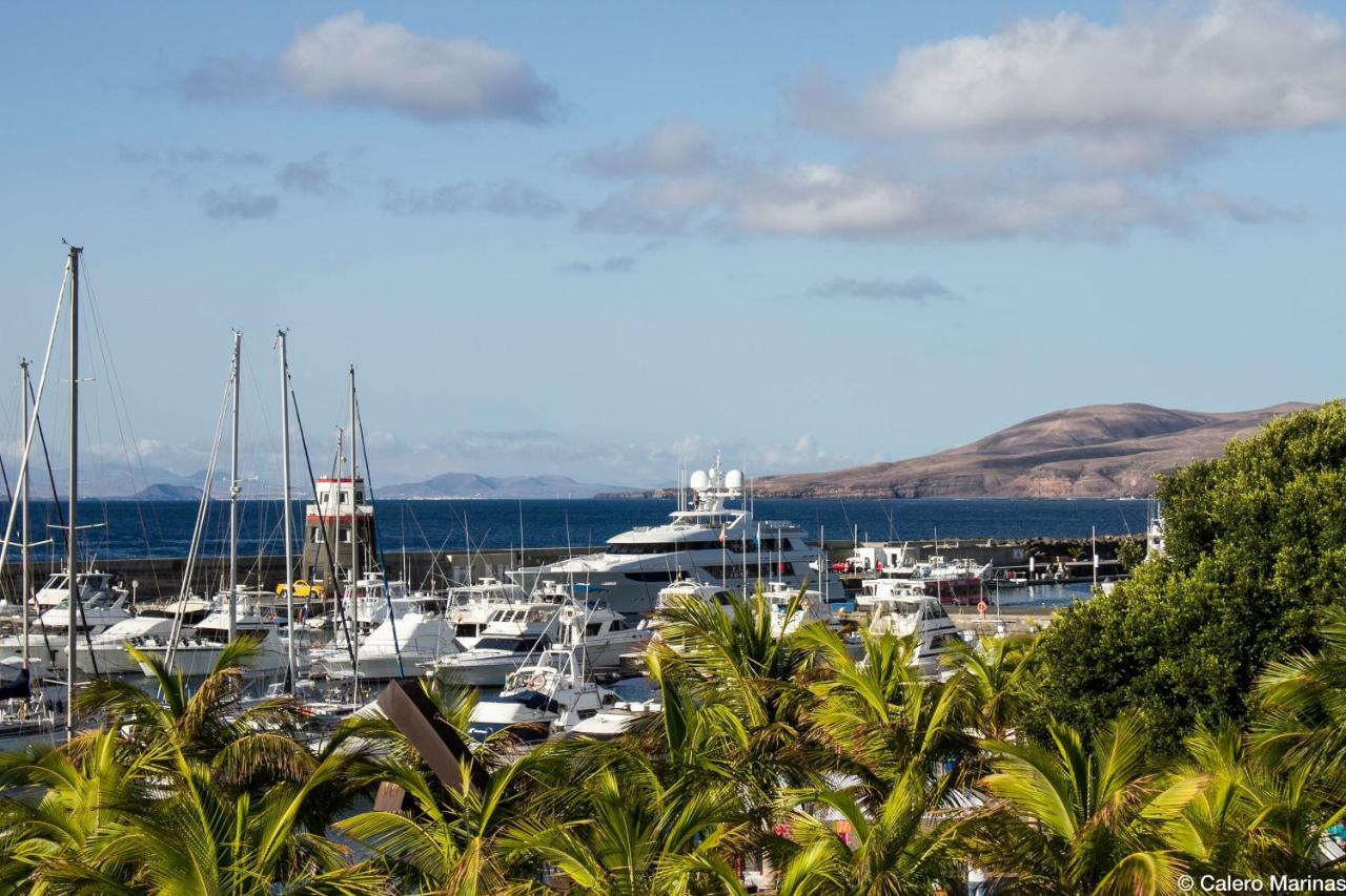 Cozy Boat To Unwind By The Ocean Hotel Puerto Calero Exterior photo